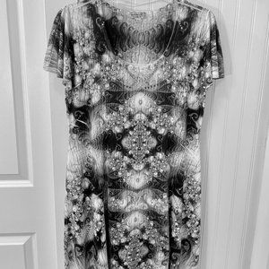One World Boho Chic Dress Black/White, Sz PL.